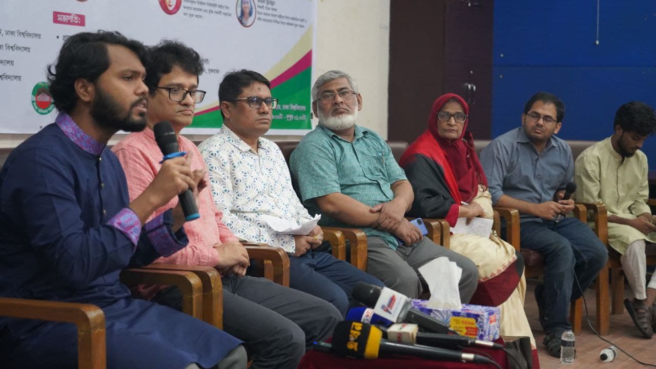 Collaborative Dialogues